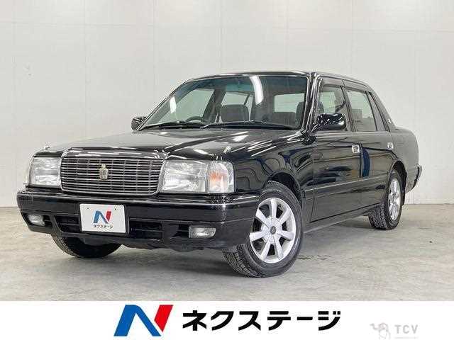 2004 Toyota Crown Sedan