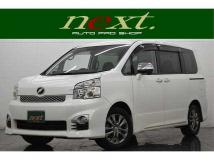 2013 Toyota Voxy