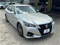 2017 Toyota Crown Hybrid
