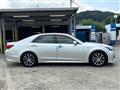 2017 Toyota Crown Hybrid