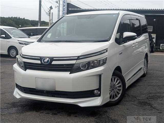 2015 Toyota Voxy