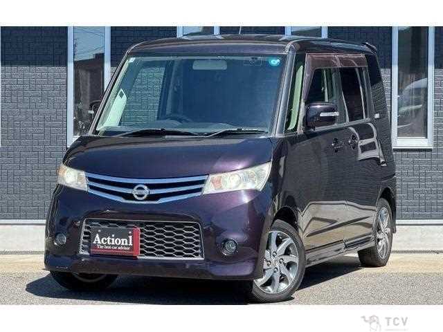 2013 Nissan ROOX