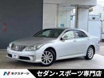2012 Toyota Crown
