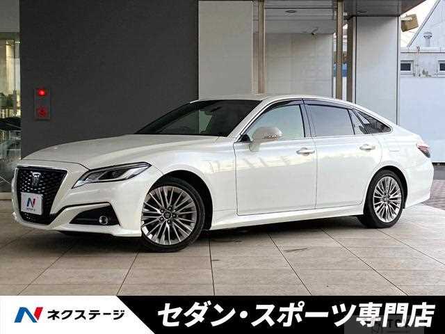 2020 Toyota Crown Hybrid