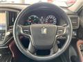 2016 Toyota Crown Hybrid