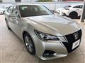 2016 Toyota Crown Hybrid