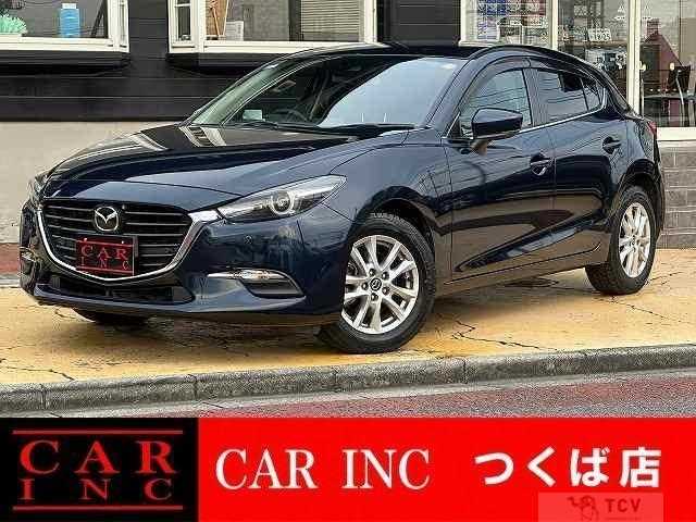 2017 Mazda Axela