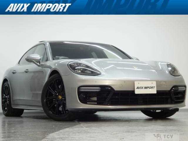 2020 Porsche Panamera
