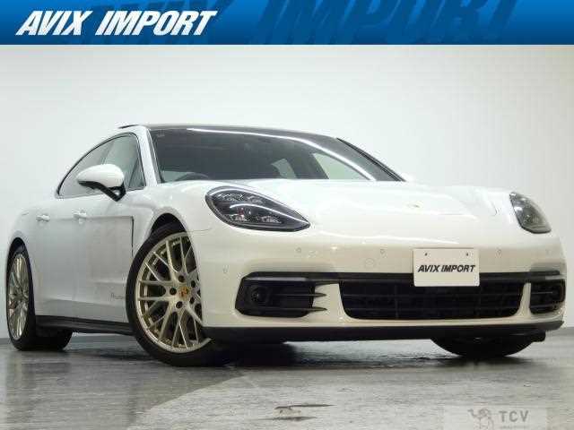 2020 Porsche Panamera