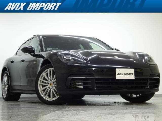2017 Porsche Panamera