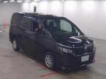 2016 Toyota Voxy
