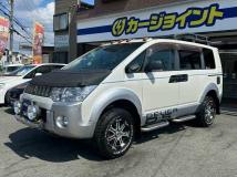 2009 Mitsubishi Delica D5