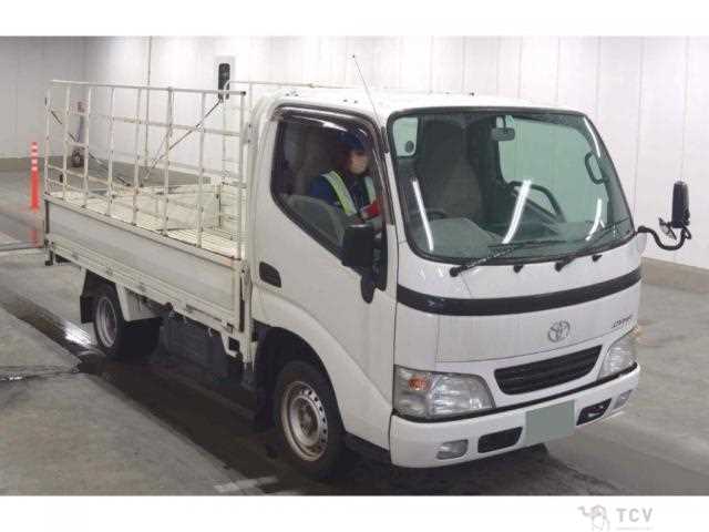 2003 Toyota Dyna Truck