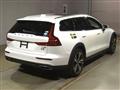 2020 Volvo V60