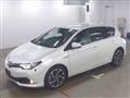 2016 Toyota Auris