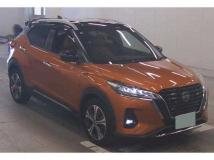 2022 Nissan KIX