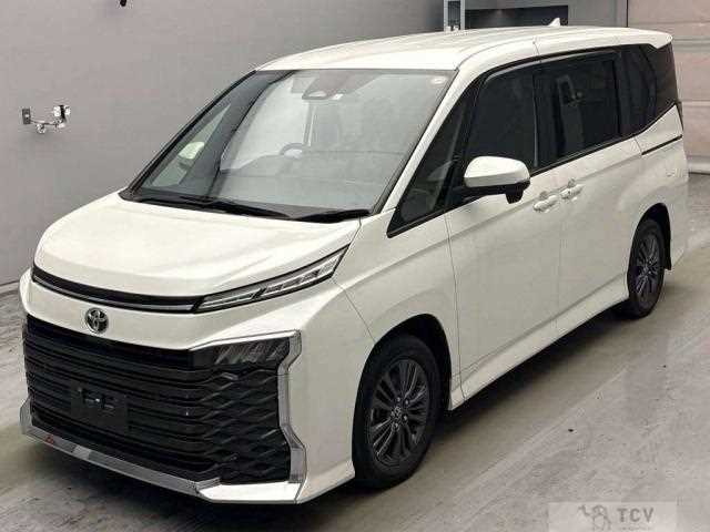 2023 Toyota Voxy