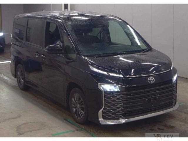 2023 Toyota Voxy