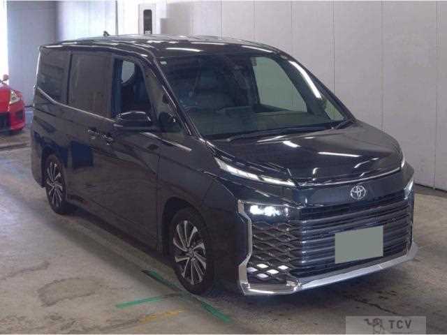 2023 Toyota Voxy