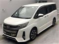 2019 Toyota Noah