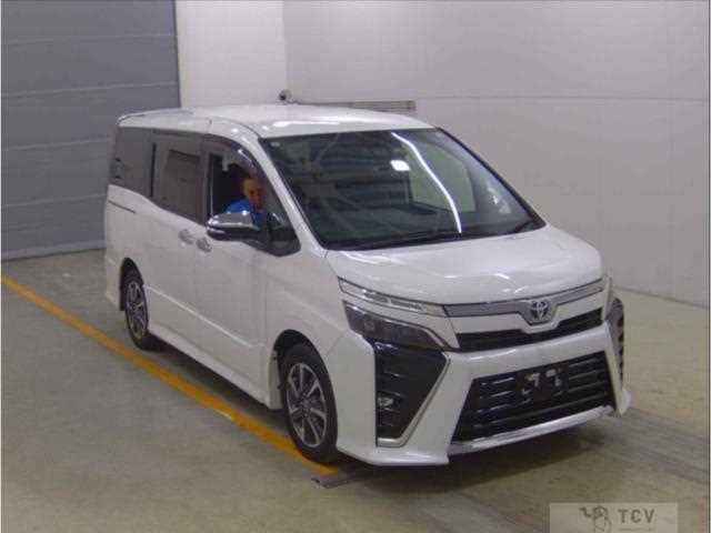 2021 Toyota Voxy