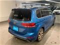 2022 Volkswagen Golf Touran