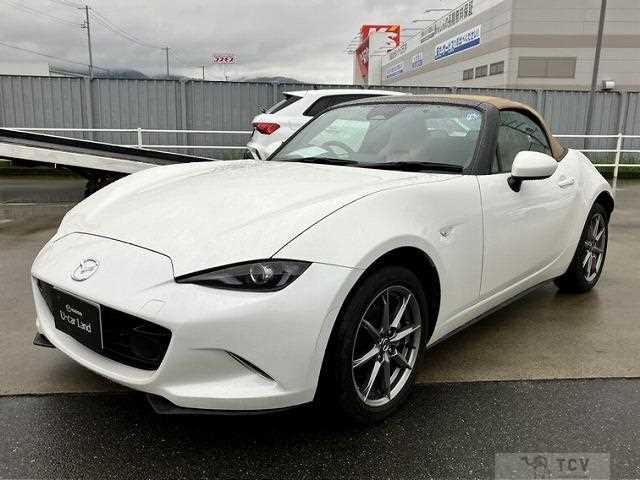 2024 Mazda Roadster