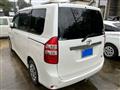 2011 Toyota Noah