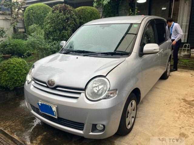 2009 Toyota Sienta