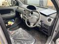 2009 Toyota Sienta