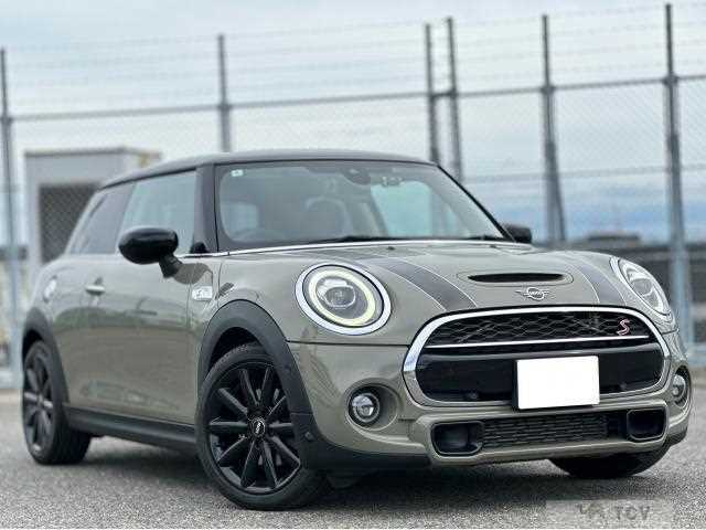 2020 BMW MINI