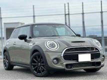2020 BMW MINI