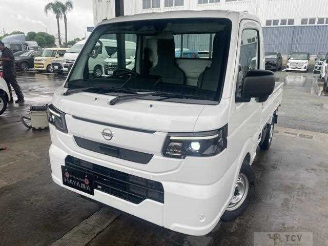 2026 Nissan Clipper Truck