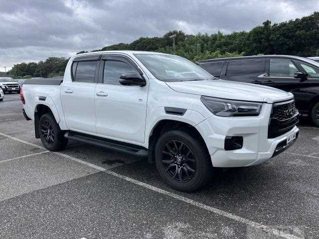 2024 Toyota Hilux