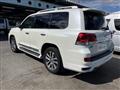 2018 Toyota Land Cruiser