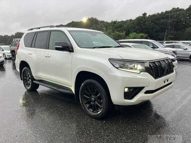2021 Toyota Land Cruiser Prado