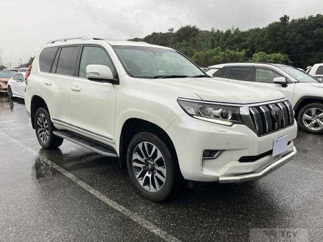 2023 Toyota Land Cruiser Prado