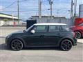 2023 BMW MINI