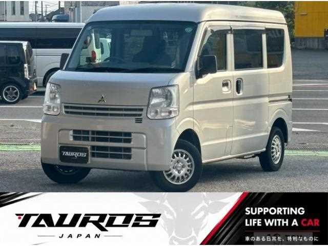 2016 Mitsubishi Minicab Van