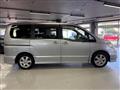 2008 Nissan Serena