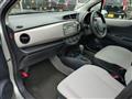2011 Toyota Vitz