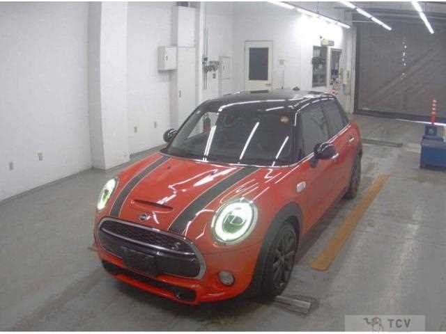 2019 BMW MINI