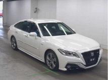 2019 Toyota Crown Hybrid