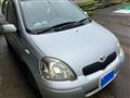 2003 Toyota Vitz