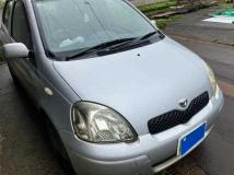 2003 Toyota Vitz