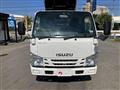 2020 Isuzu Elf Truck