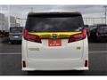 2019 Toyota Alphard Hybrid