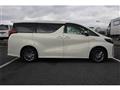 2019 Toyota Alphard Hybrid