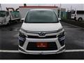 2017 Toyota Voxy