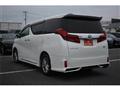 2022 Toyota Alphard Hybrid